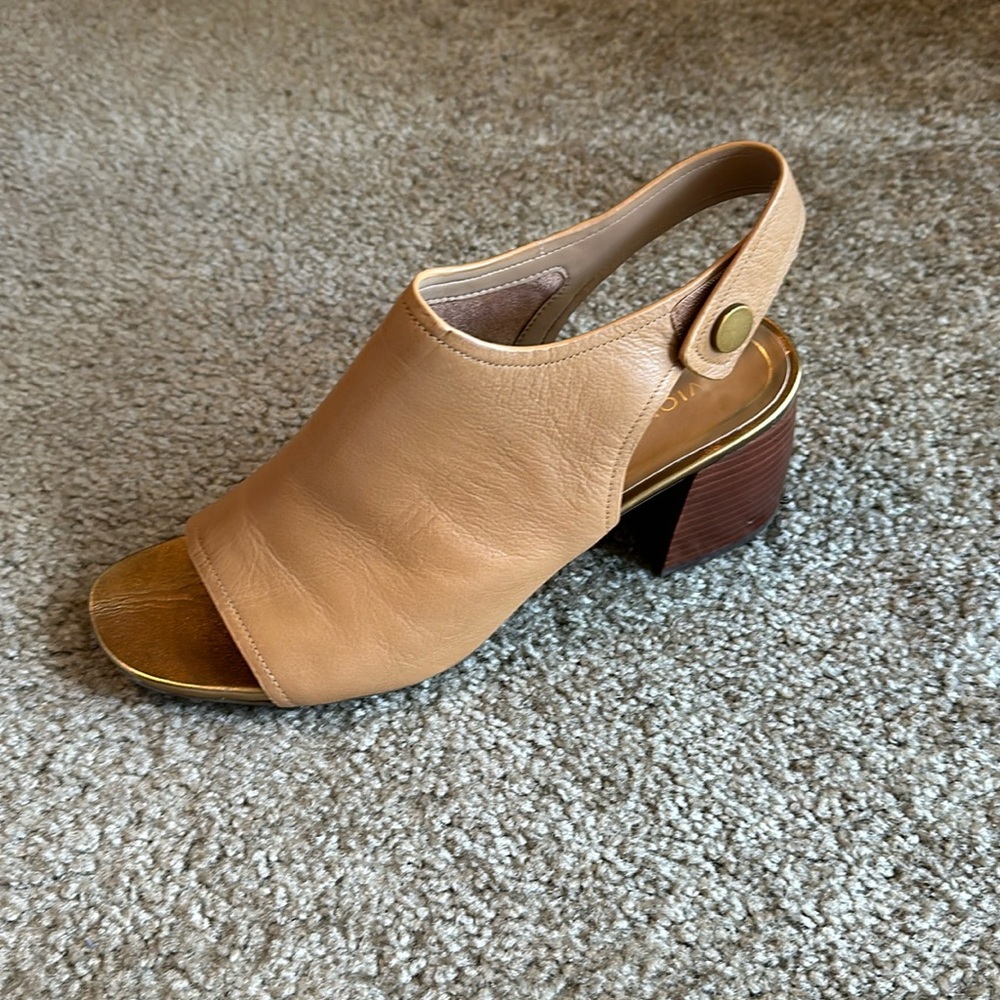 Tan Wedges
